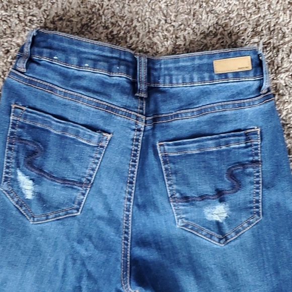 Ardene Ripped Jeans - Picture 3 of 3